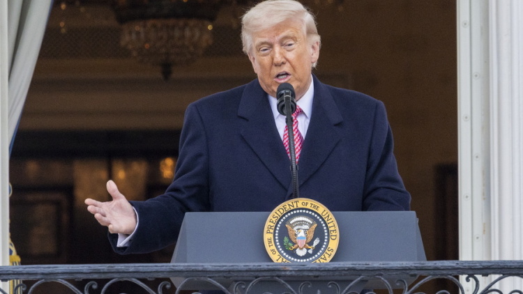 Ο Τραμπ επιτίθεται ξανά στους Συμμάχους: Αν θέλετε πετρέλαιο από τα Ορμούζ, πάρτε το μόνοι σας, εμείς δεν θα είμαστε εκεί να σας βοηθήσουμε