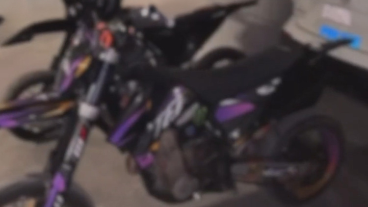 Ταυτοποιήθηκαν δύο νεαροί που ανέβαζαν βίντεο με σούζες στα social media, δείτε βίντεο