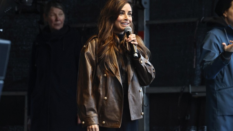 Κατηγορεί τον πρώην της ότι διέσπειρε fake πορνογραφικό υλικό της - Έγινε σύμβολο κατά της διαδικτυακής βίας