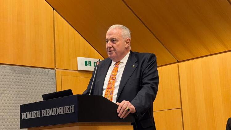 Για τις δίκες που συγκλόνισαν την Ελλάδα μίλησε ο Σάκης Κεχαγιόγλου στους φοιτητές της Νομικής Αθηνών