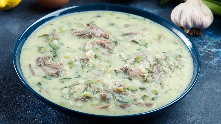 Γιατί κόβει το αυγολέμονο στη μαγειρίτσα -Πώς να το πετυχαίνετε πάντα