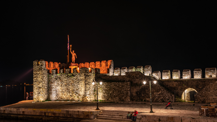 Πάσχα στη Ναύπακτο: Όσα θα ζήσετε από τη Μεγάλη Παρασκευή μέχρι την Ανάσταση