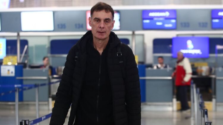 Μπαρτζώκας: Έχουμε τέσσερις τελικούς ακόμη, είμαι χαρούμενος για την επιστροφή του Φαλ