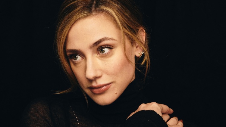 Λίλι Ράινχαρτ: «Ένας άντρας σκηνοθέτης ήρθε και μου είπε “να ρουφήξω λίγο το στομάχι μου”»