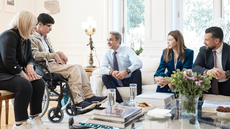 Μητσοτάκης σε μαθητή Ειδικού Σχολείου: Με συγκίνησε η επιστολή σου, ήταν γραμμένη με πόνο και προσμονή για όσα μπορούμε να κάνουμε