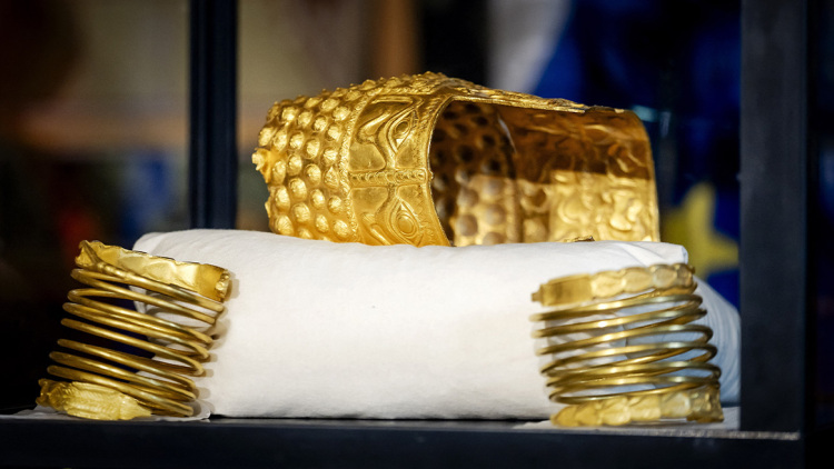 Βρέθηκε χρυσό κράνος 2.500 ετών που εκλάπη από μουσείο στην Ολλανδία