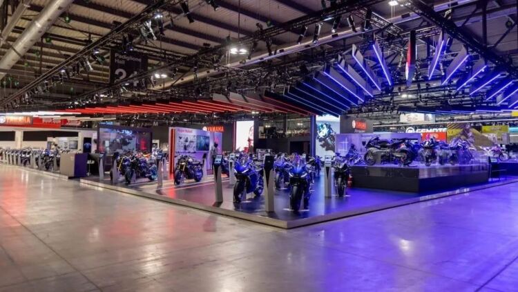 Live από το stand της Yamaha στην Έκθεση Μοτοσικλέτας 2026