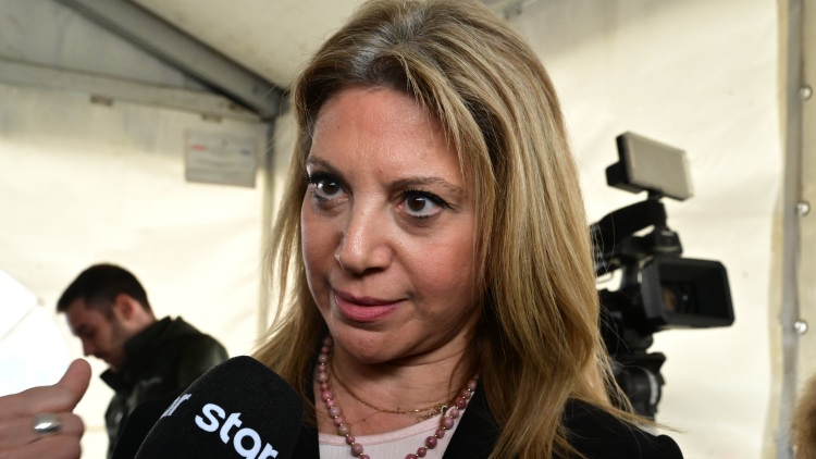 Η Καρυστιανού επιτίθεται και στο δικαστικό συμβούλιο Λάρισας: Δόλιοι ελιγμοί από μια σκοτεινή σφηκοφωλιά