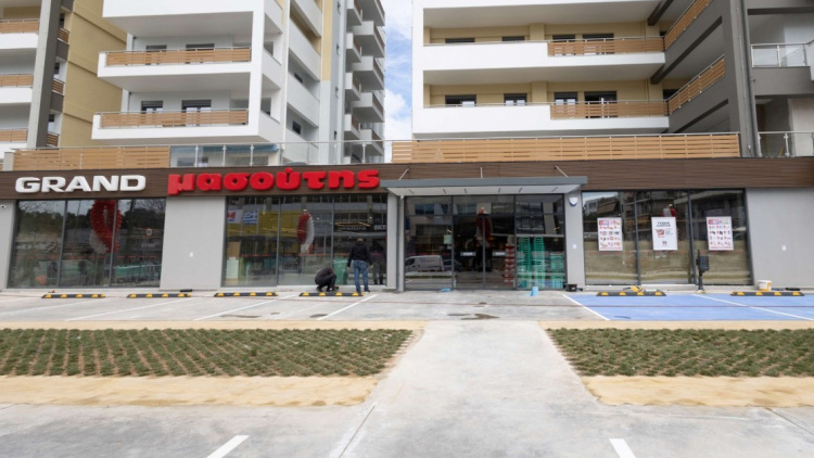 Μασούτης: Αποκαλυπτήρια για το project με κατοικίες πάνω από σούπερ μάρκετ