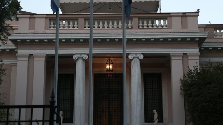 Στις 11:00 η ορκωμοσία των νέων μελών της κυβέρνησης