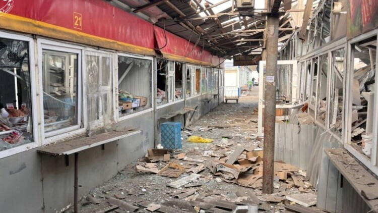 Ρωσικό drone σκόρπισε τον θάνατο σε αγορά στη Νικόπολη της Ουκρανίας: 5 νεκροί και 19 τραυματίες από το πλήγμα