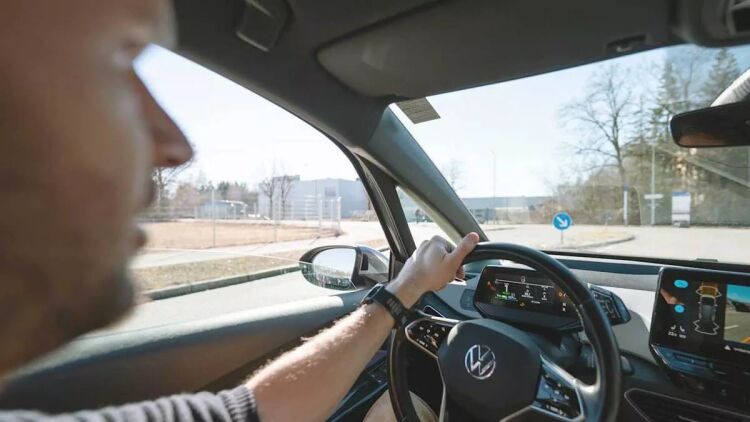 Σύγχρονα αυτοκίνητα: Καλύτερη τεχνολογία, χειρότερη ορατότητα;