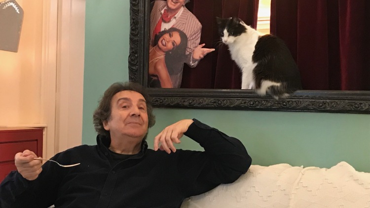 «Αυτή η πόλη είναι η ιστορία μου, μακριά της είμαι δυστυχισμένος»: Η Αθήνα του ηθοποιού, Άγγελου Παπαδημητρίου 