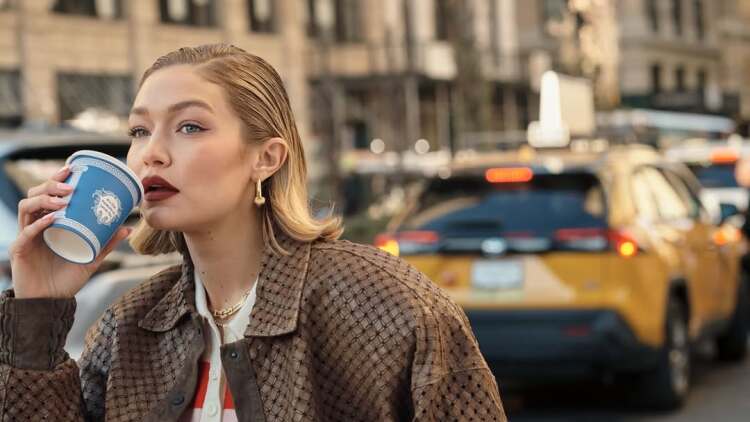 Τζίτζι Χαντίντ: Μίλησε για πρώτη φορά για την αναφορά του ονόματός της στους φακέλους Επστάιν