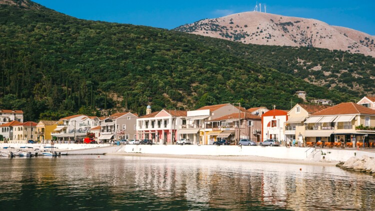 Έρευνα: Ποιες είναι οι βασικές προκλήσεις για τα ελληνικά ταξιδιωτικά γραφεία