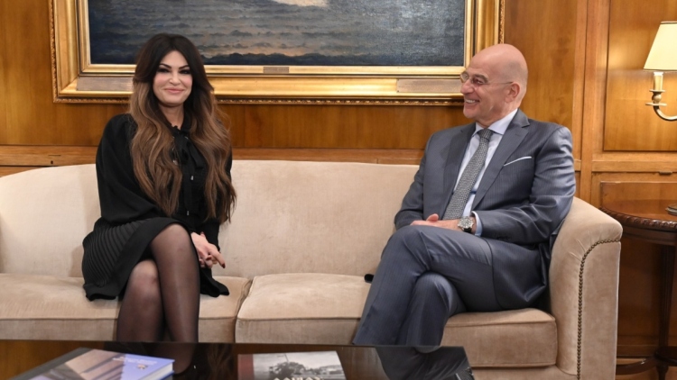 Δένδιας και Γκιλφόιλ συζήτησαν για τη σύμπραξη της Ελλάδας με την Εθνική Φρουρά της Φλόριντα