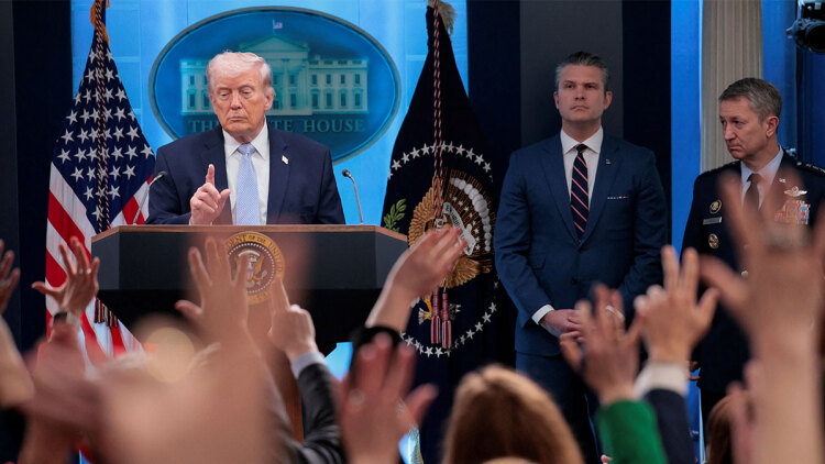 Αντίστροφη μέτρηση για το τελεσίγραφο του Τραμπ αν δεν υπάρξει συμφωνία με το Ιράν, «παραληρηματικές οι απειλές σου» απαντά η Τεχεράνη