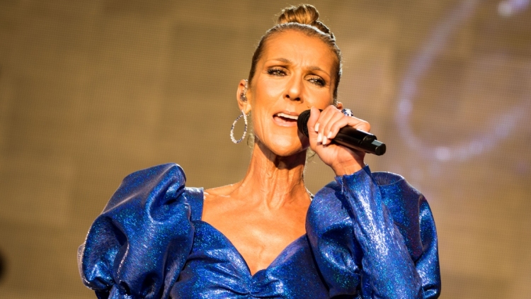 Η Σελίν Ντιόν ανακοίνωσε έξι νέες συναυλίες στο Παρίσι λόγω της τεράστιας ζήτησης