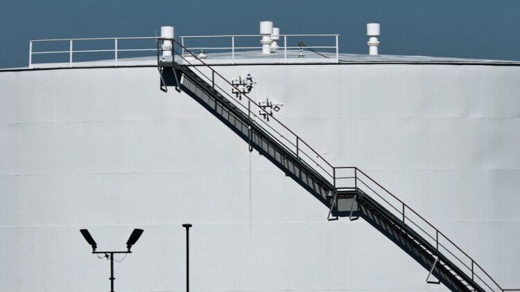 Η εκεχειρία ρίχνει τις τιμές πετρελαίου κάτω από τα $95, προς τα $90 κινείται το Brent