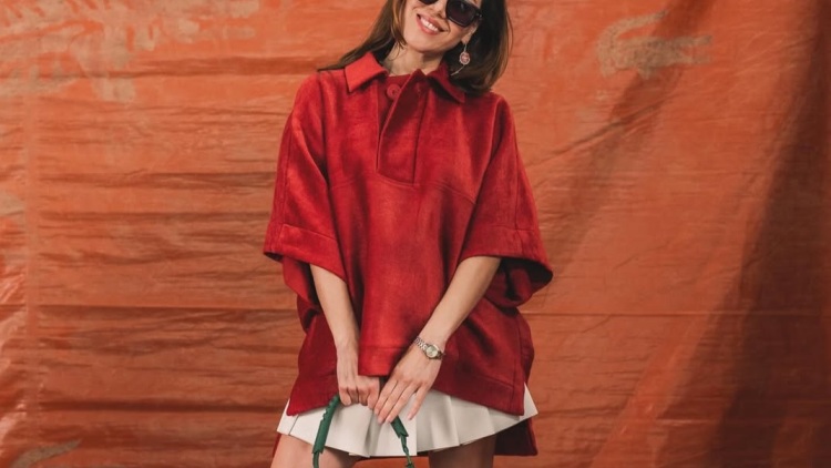 Όμπρεϊ Πλάζα: Η σταρ του «White Lotus» περιμένει παιδί, μετά τον θάνατο του πρώην συζύγου της