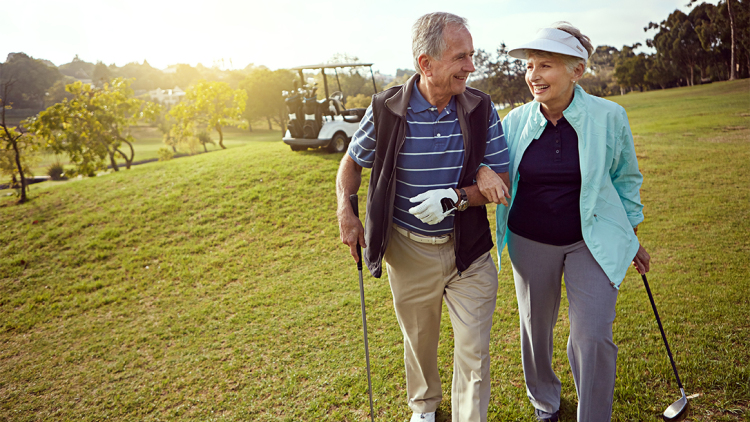Πόσα χρήματα πρέπει να έχετε στην άκρη για μια άνετη ζωή στη σύνταξη;