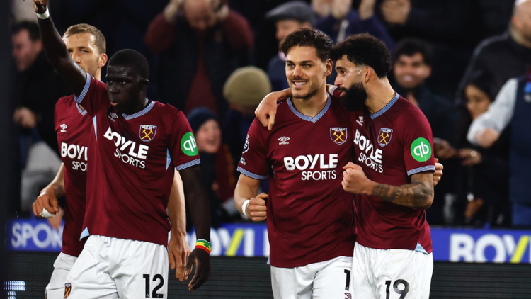 Premier League: Φοβερό γκολ με κεφαλιά ο Μαυροπάνος στο Γουέστ Χαμ - Γουλβς, βίντεο