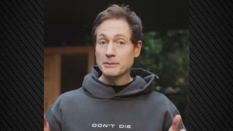 Δισεκατομμυριούχος που θέλει να ζήσει για πάντα ανακάλυψε το λάθος μέσα στο ίδιο του το σπίτι