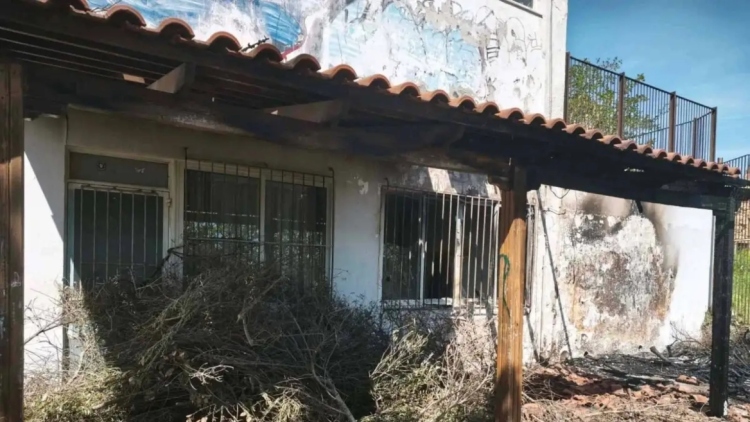 Στα Χανιά αντί για τον Ιούδα παραλίγο να κάψουν… το σχολείο: Μεγάλες ζημιές στο Γυμνάσιο Νέας Κυδωνίας, δείτε εικόνες