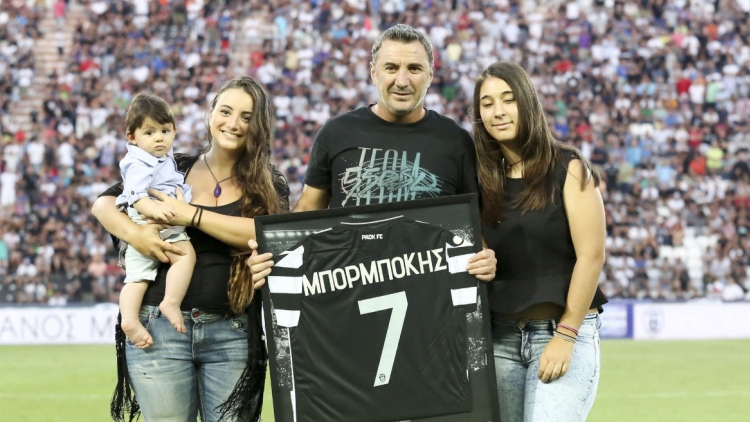 Θρήνος στο ελληνικό ποδόσφαιρο: Πέθανε σε ηλικία 59 ετών ο Στέφανος Μπορμπόκης