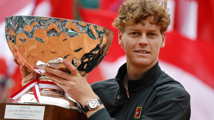 Κέρδισε τον τίτλο στο Monte Carlo Masters o Σίνερ και επέστρεψε στο Νο1 της παγκόσμιας κατάταξης, 2-0 τον Αλκαράθ, βίντεο