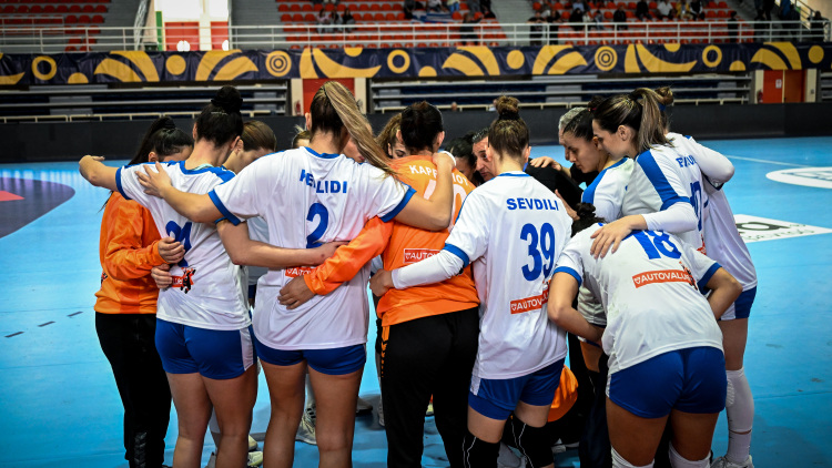 Στα τελικά του Euro για πρώτη φορά στην ιστορία της η Εθνική χάντμπολ γυναικών, βίντεο