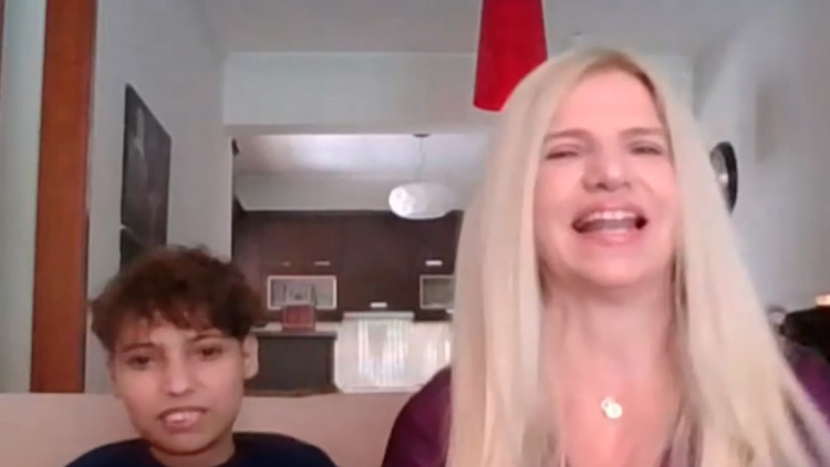 Βγήκα νικητής, λέει ο Μάριος μετά την μεταμόσχευση ήπατος - Είναι θαύμα, εμείς πιστεύουμε, δηλώνει η μητέρα