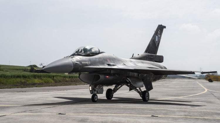 Η Πολεμική Αεροπορία παρέλαβε το 50ό μαχητικό F-16 Viper