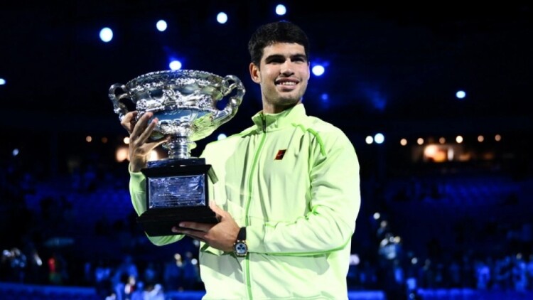 
Αλκαράθ: Αποχώρησε από το τουρνουά της Βαρκελώνης


