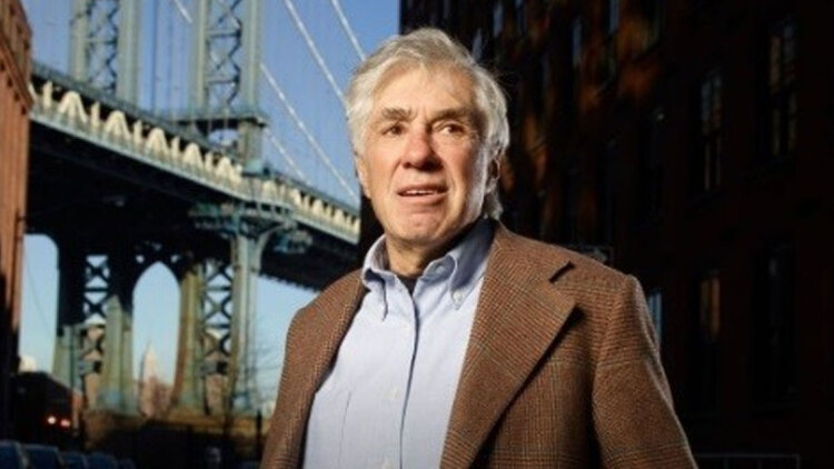 Success story: Από την απόλυτη φτώχεια έφτιαξε αυτοκρατορία – Τα έξι μαθήματα ζωής ενός δισεκατομμυριούχου