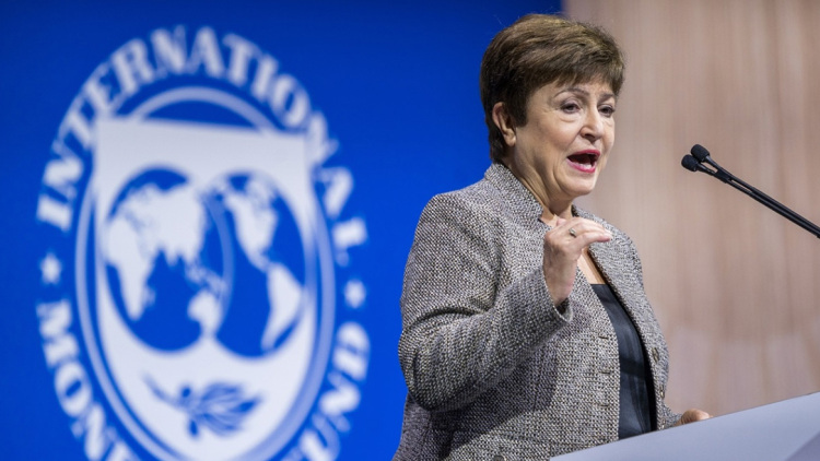 Η επικεφαλής του ΔΝΤ καλεί τις χώρες να λάβουν μέτρα για να περιορίσουν τις ενεργοβόρες δραστηριότητές τους