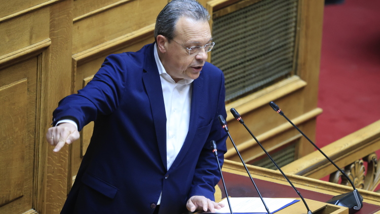 Live από τη Βουλή η συζήτηση για το Κράτος Δικαίου, στο βήμα ο Φάμελλος