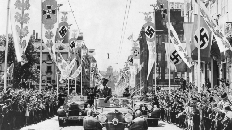 Τι έκαναν οι πρόγονοι των γερμανικών οικογενειών στο Γ' Ράιχ; Διαθέσιμες online πληροφορίες για 6,6 εκατ. άτομα