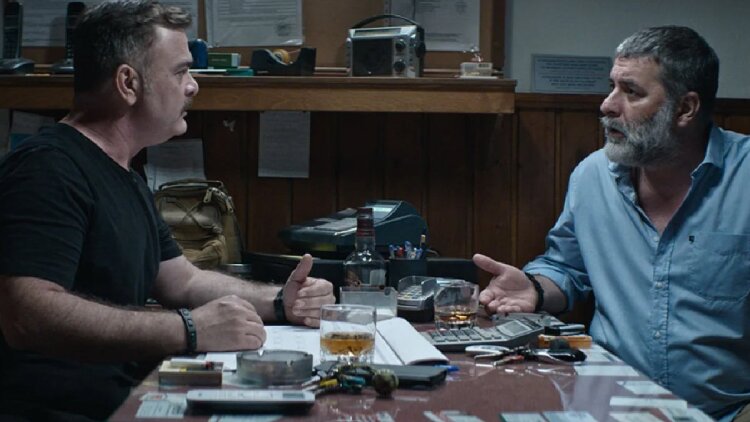 «Σπασμένη Φλέβα»: Τα μυστικά της ταινίας του Γιάννη Οικονομίδη αποκαλύπτονται 