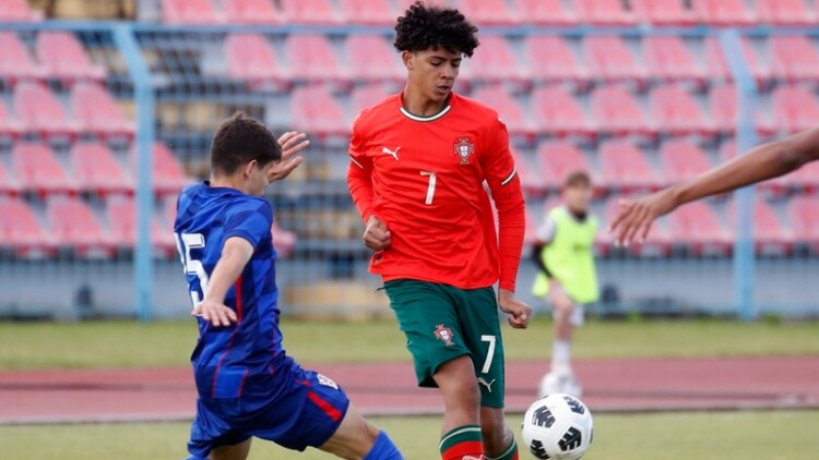 Κριστιάνο Τζούνιορ: Εντυπωσίασε με χατ τρικ ο γιος του Κριστιάνο Ρονάλντο, δείτε βίντεο

