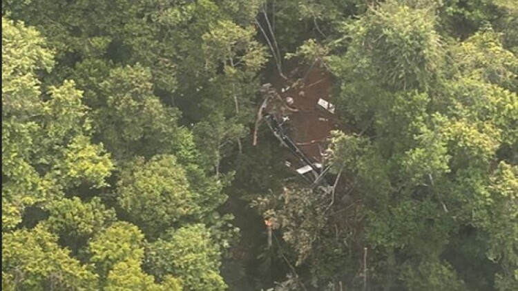 Ινδονησία: Οκτώ νεκροί στη συντριβή ιδιωτικού ελικοπτέρου