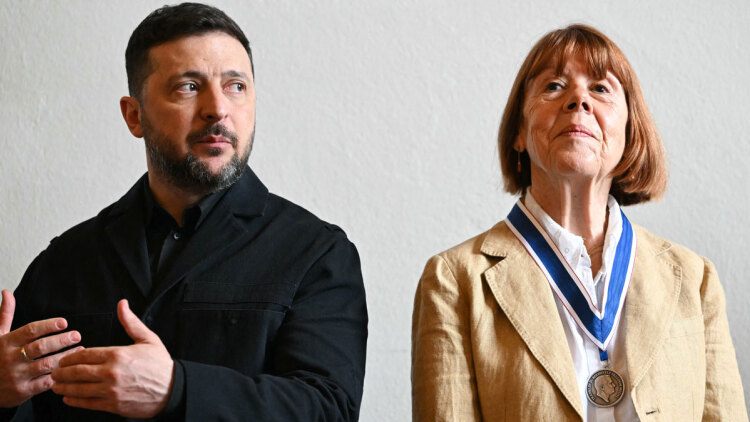 Στον Ζελένσκι και στη Ζιζέλ Πελικό απονεμήθηκαν τα διεθνή βραβεία «Four Freedoms Award»