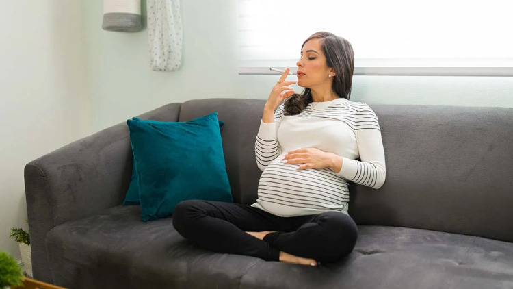 SOS – Το κάπνισμα στην εγκυμοσύνη επηρεάζει τη συμπεριφορά του παιδιού