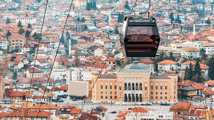 Σαράγεβο: Μία πόλη χωρισμένη στα δύο, εντός συνόρων