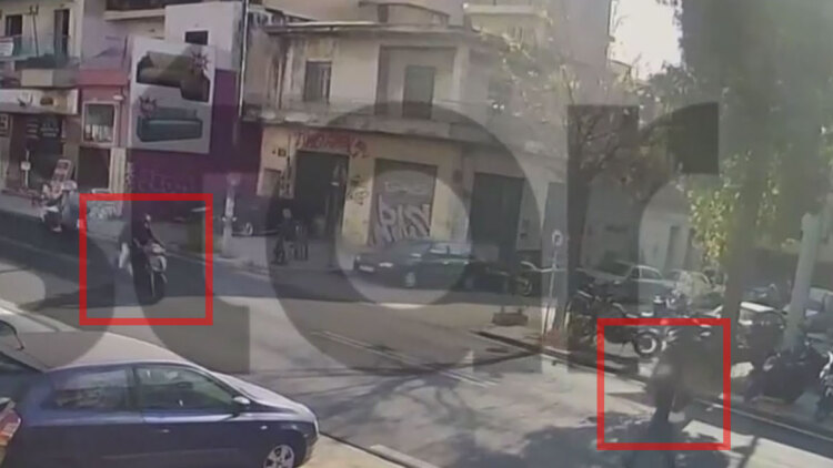 Βίντεο από τη στιγμή που μηχανή παρασύρει και εγκαταλείπει την 16χρονη στη Λιοσίων
