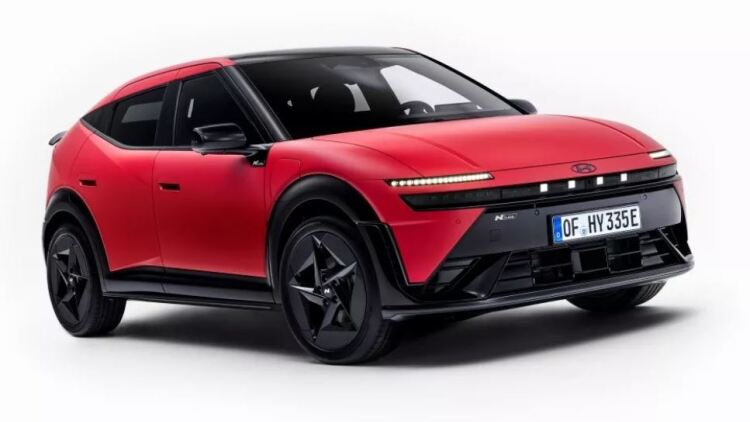 Ιδού το νέο Hyundai IONIQ 3 (+video) - Πότε θα έρθει στην Ελλάδα;
