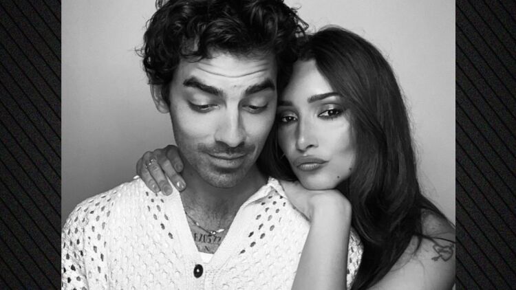 Ο Τζο Τζόνας επιβεβαίωσε τη σχέση του με Πορτορικανό μοντέλο δύο χρόνια μετά τον χωρισμό του με τη Σόφι Τέρνερ