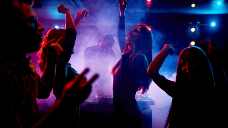 Σκάνδαλο στην Ιταλία: Εξάρθρωσαν κύκλωμα συνοδών πολυτελείας με πελάτες παίκτες της Serie A - «Στρατολογούσαν» νέα κορίτσια

