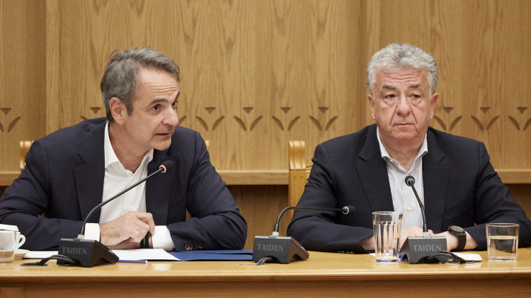 Σύσκεψη υπό τον Μητσοτάκη στην Περιφέρεια Κρήτης για την αντιμετώπιση της λειψυδρίας