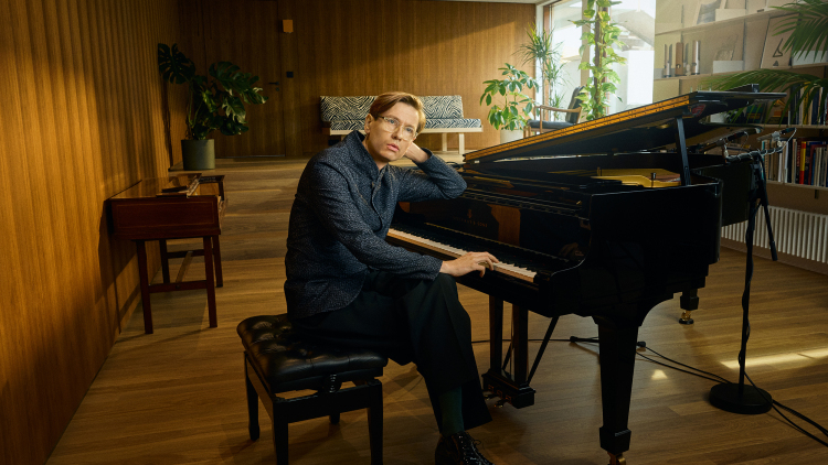Ηρώδειο: Ανοίγει τις πύλες του με το ρεσιτάλ του διάσημου πιανίστα Βίκινγκουρ Όλαφσον 
